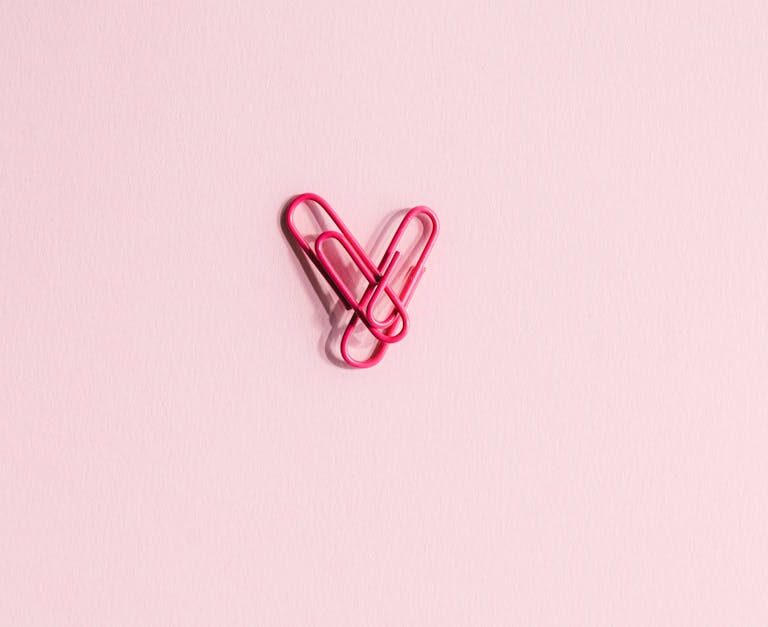 ces indicateurs qui trahissent l’amour au bureau ces indicateurs qui trahissent l’amour au bureau