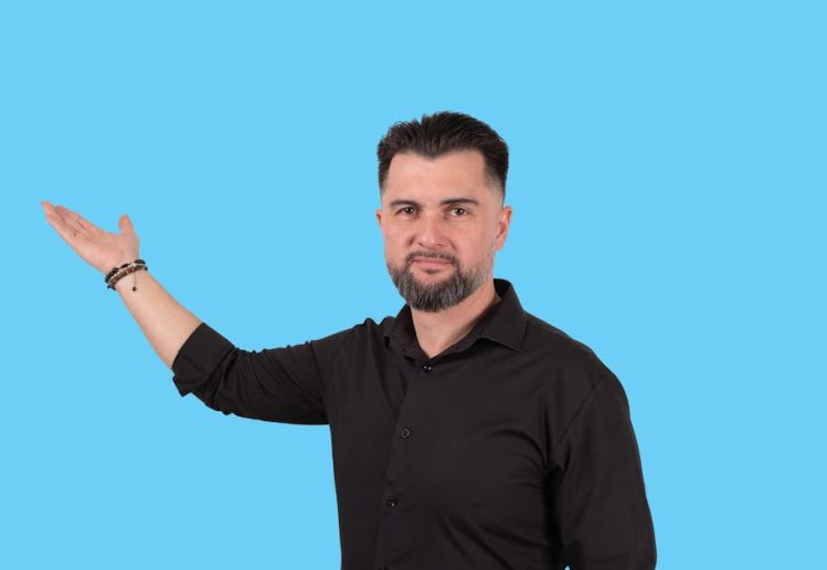 Début de relation : quand est-il judicieux de le/la présenter à votre cercle d&rsquo;amis ?