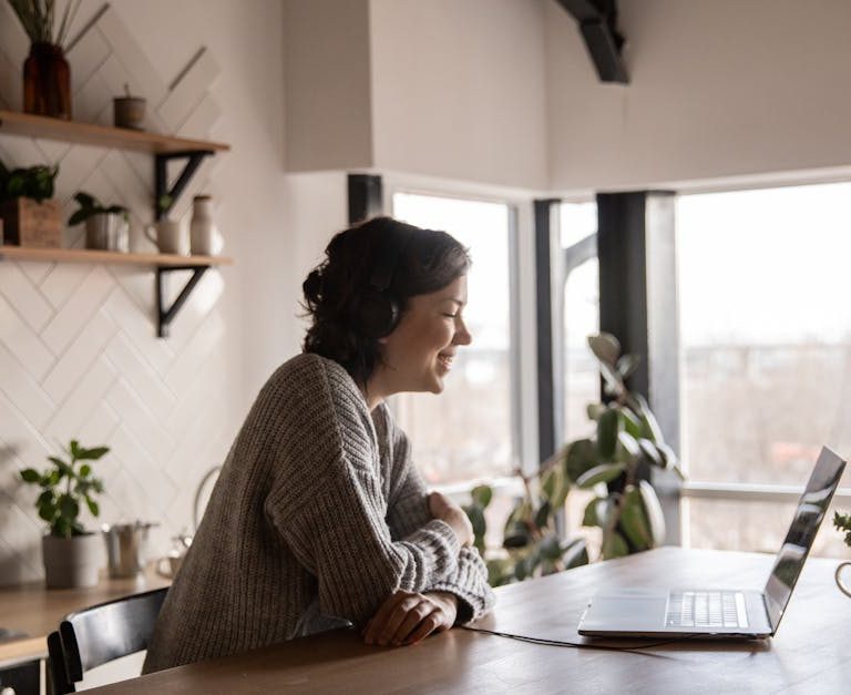 Astuces pour briller dans les discussions en ligne