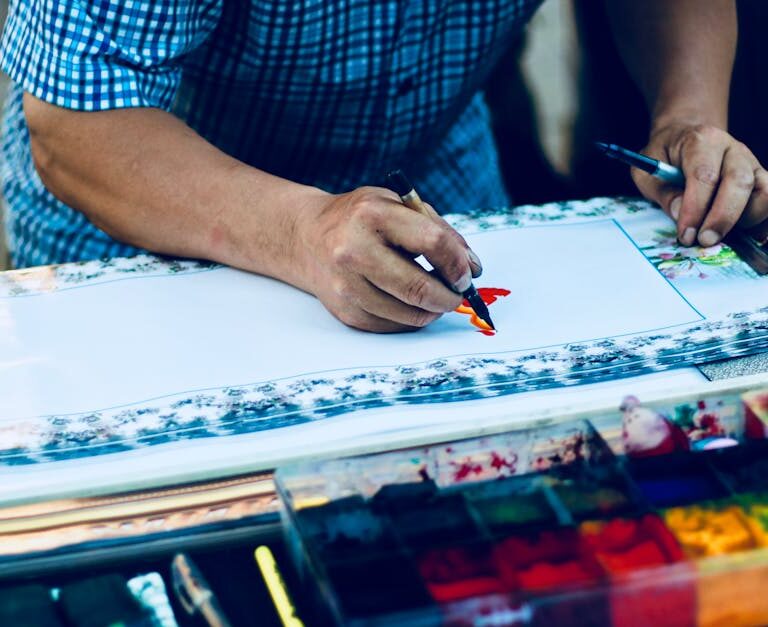 Évitez les phrases de drague clichées : 10 astuces pour séduire avec originalité