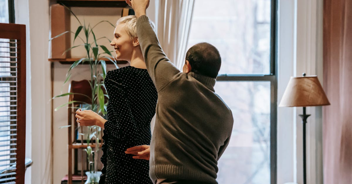 découvrez comment réussir votre premier rendez-vous à la maison avec nos conseils pratiques pour créer une ambiance conviviale et mémorable.