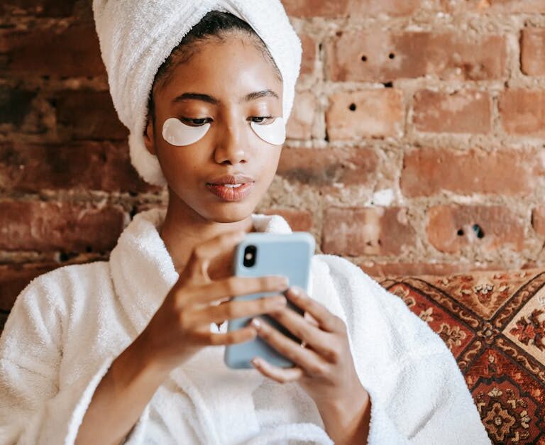 découverte et utilisation du texto : un moyen de communication moderne