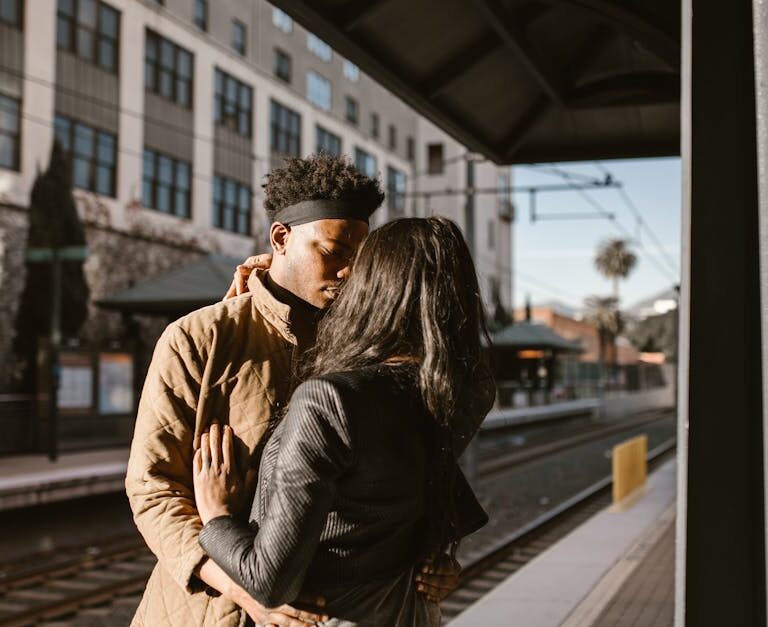 Relation à distance : le rôle essentiel du téléphone portable