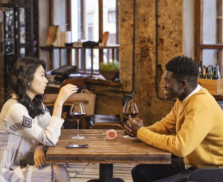 Les éléments essentiels à considérer pour une rencontre réussie chez une femme