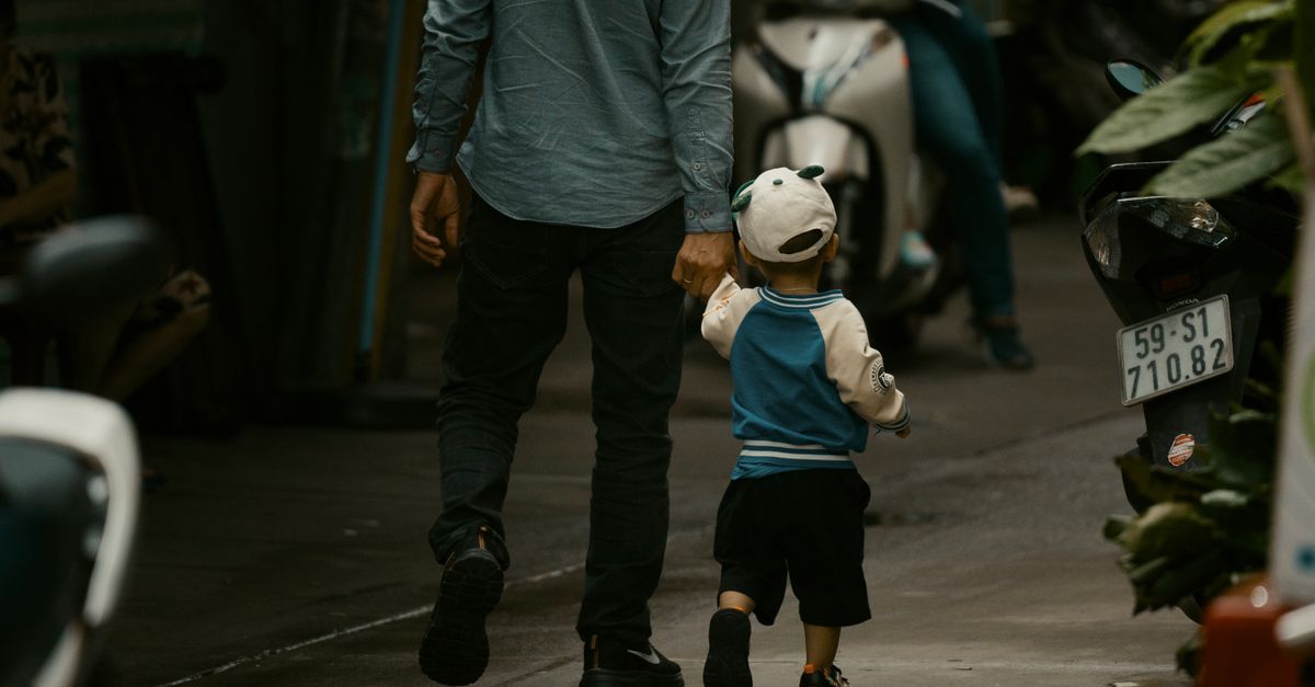 découvrez notre guide de rencontres dédié aux parents célibataires pour trouver l'amour tout en conciliant vie de famille et relations.