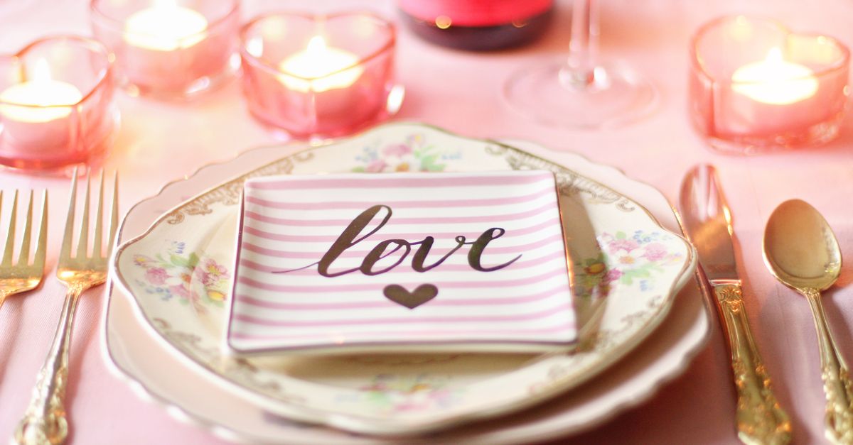 découvrez les meilleurs endroits pour un dîner romantique, parfaits pour une soirée inoubliable en amoureux.
