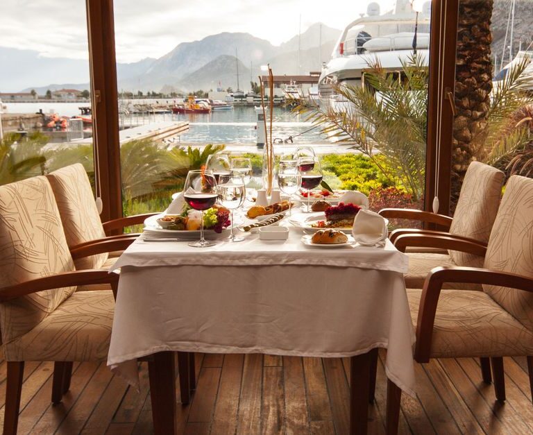 les meilleures adresses pour un premier dîner romantique