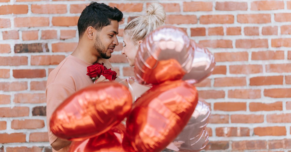 découvrez comment mettre en avant vos passions sur les plateformes de rencontres pour attirer des profils compatibles et authentiques.