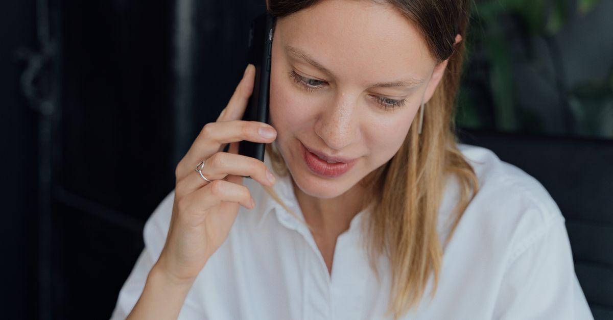 découvrez nos conseils pratiques pour réussir vos appels téléphoniques et améliorer votre communication professionnelle et personnelle.