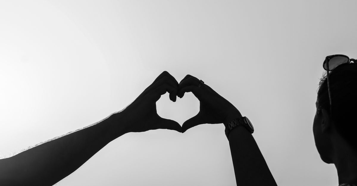 découvrez les signes qui montrent que vous êtes prêt(e) à commencer une nouvelle relation amoureuse et construire une connexion solide.
