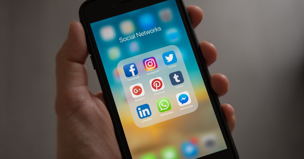 découvrez les avantages du social networking pour élargir votre réseau, établir de nouvelles connexions et renforcer votre présence en ligne.