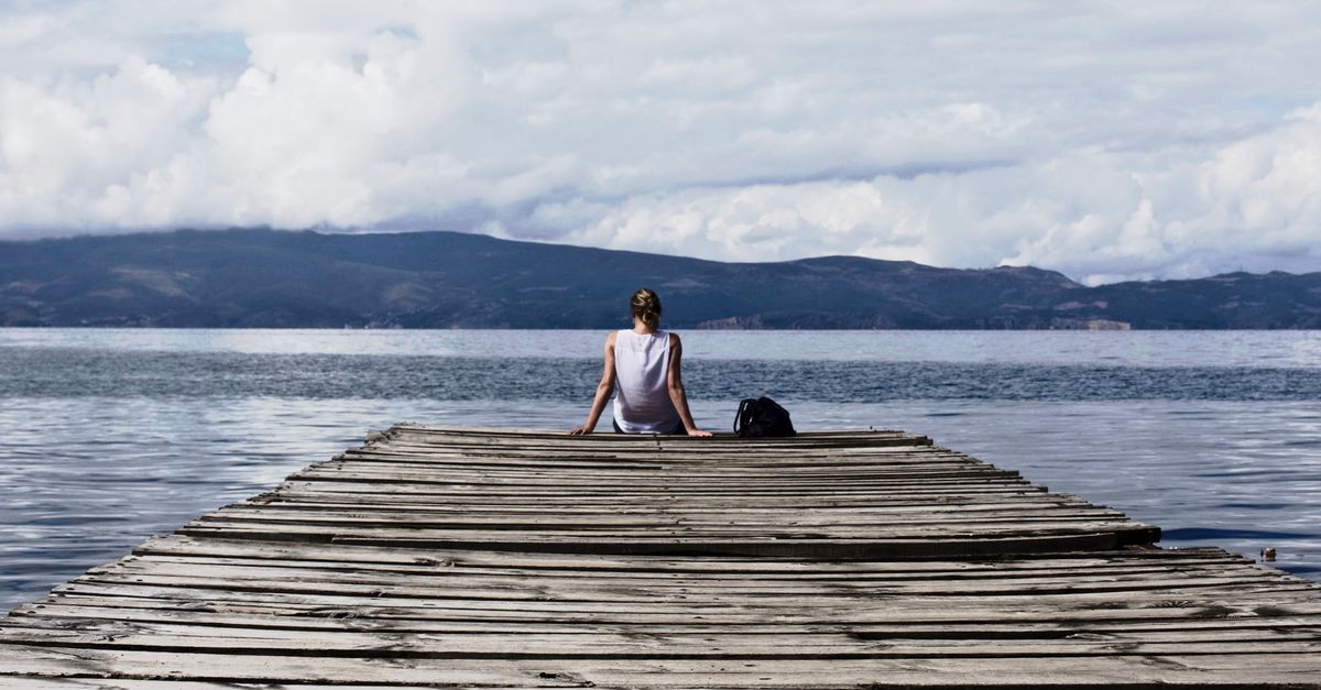 découvrez les conseils, astuces et destinations idéales pour voyager en solo en toute sécurité et profiter pleinement de votre liberté et de votre aventure.
