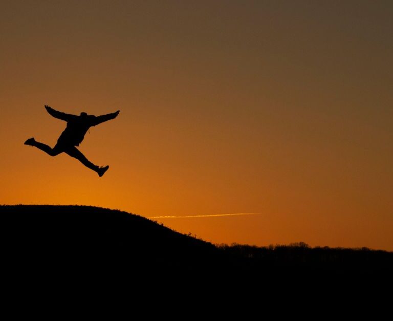 Qui devrait faire le grand saut ? Qui devrait faire le grand saut ?