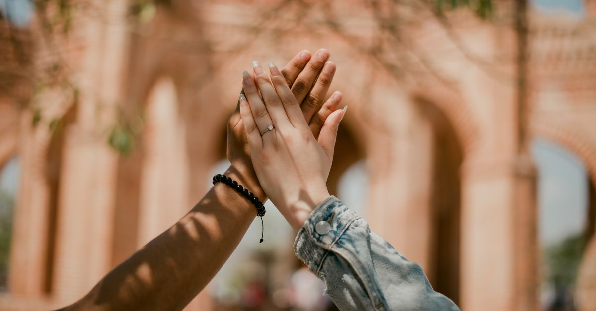découvrez comment établir des connexions significatives pour enrichir vos relations personnelles et professionnelles.