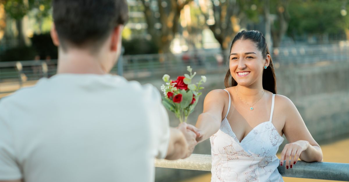 découvrez nos conseils de rencontre pour réussir vos rendez-vous, renforcer votre confiance et trouver l'amour facilement.