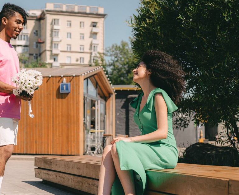 Comment choisir la tenue parfaite pour votre premier rendez-vous ?