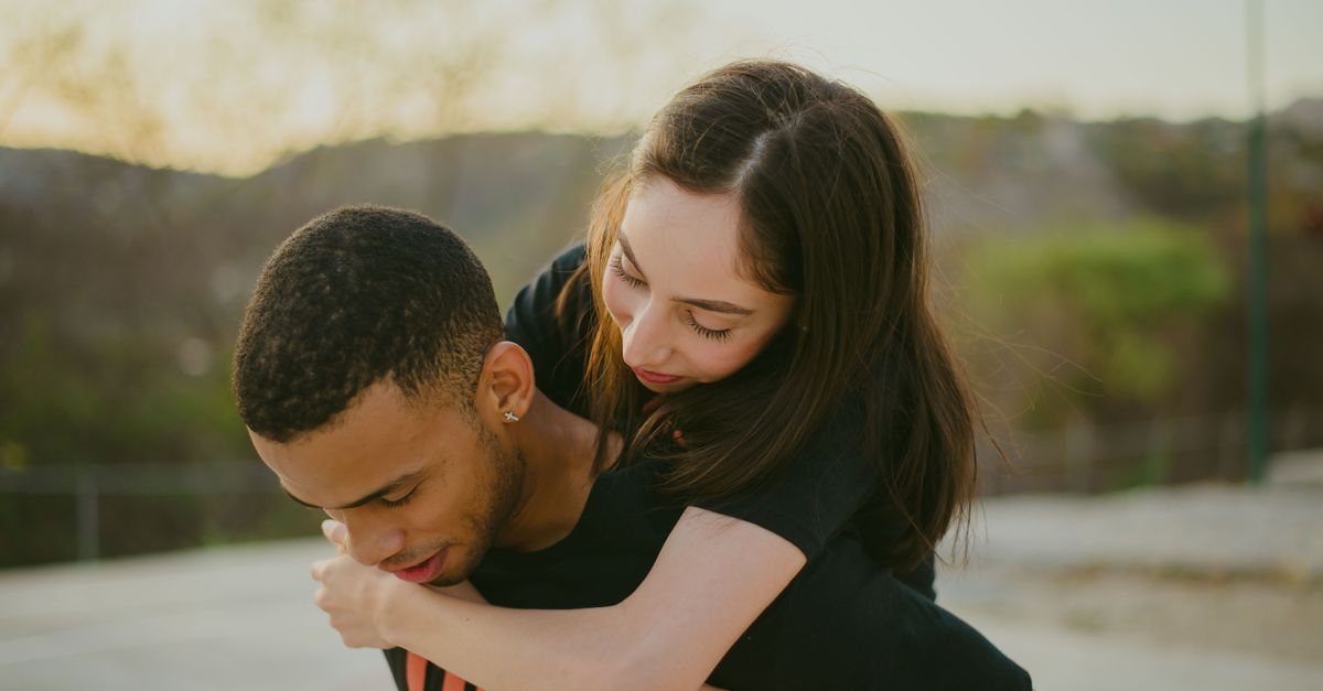 exprimez votre gratitude et renforcez vos liens avec des conseils et idées pour apprécier et valoriser votre relation au quotidien.