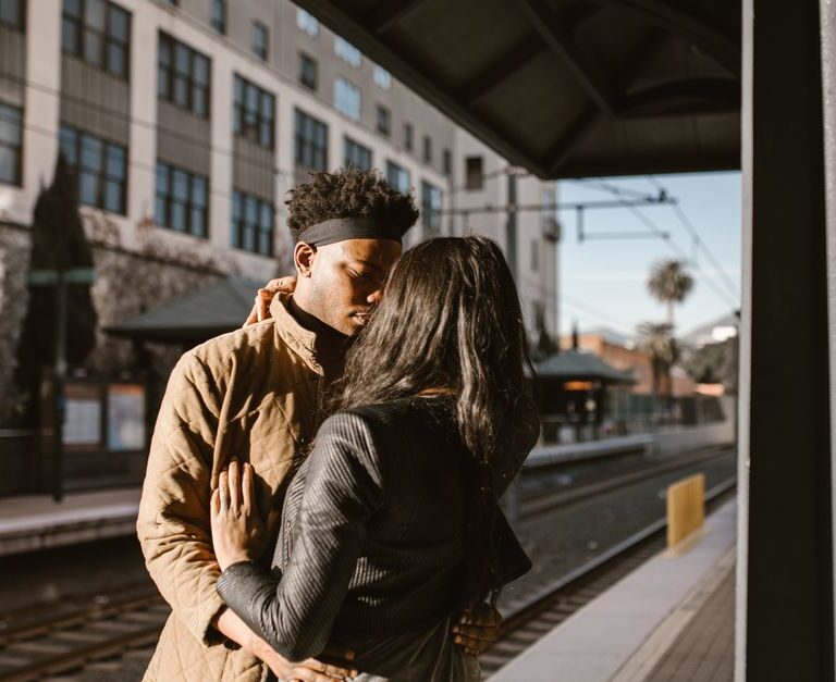 Guide pratique pour réussir une relation à distance